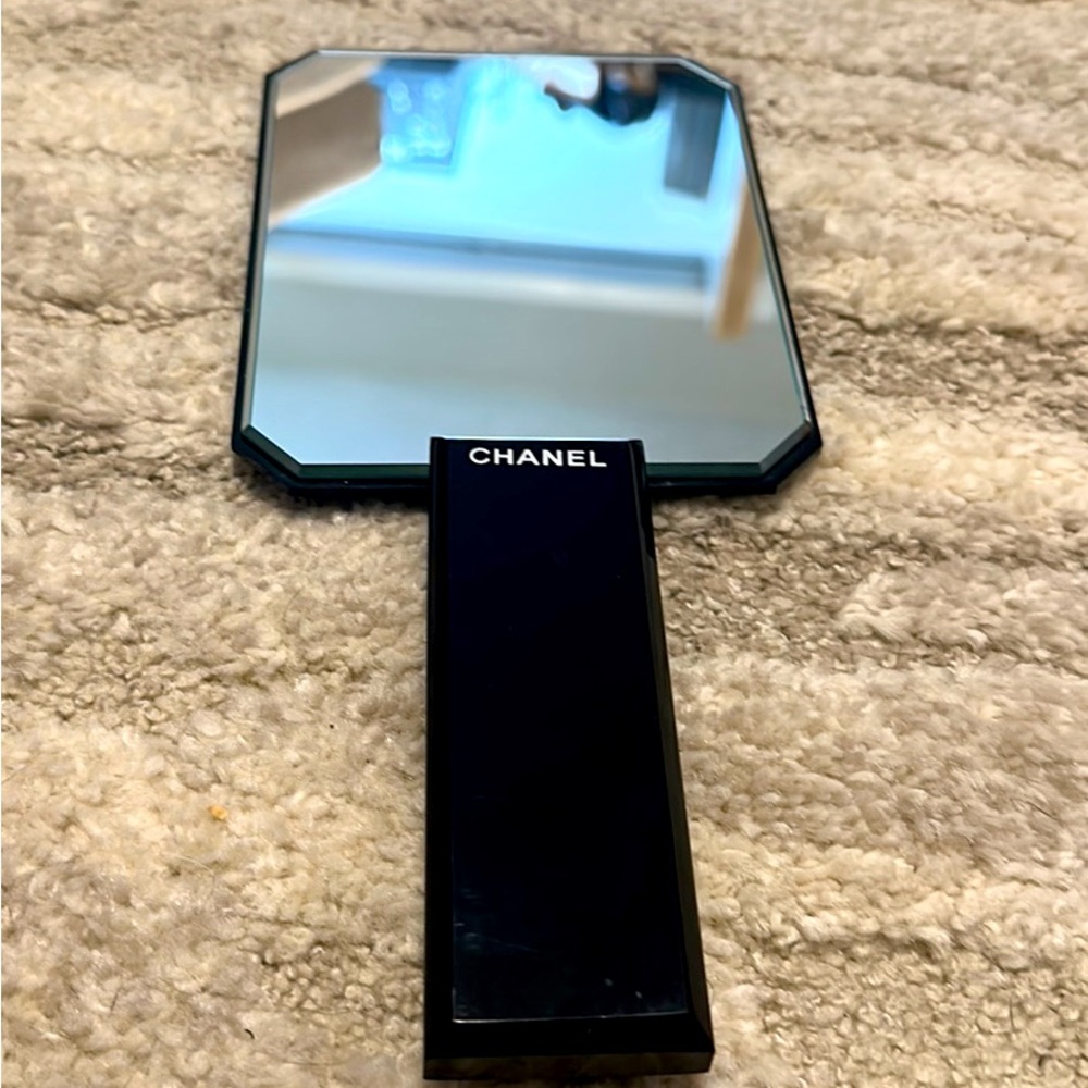 CHANEL Mirror Authentic